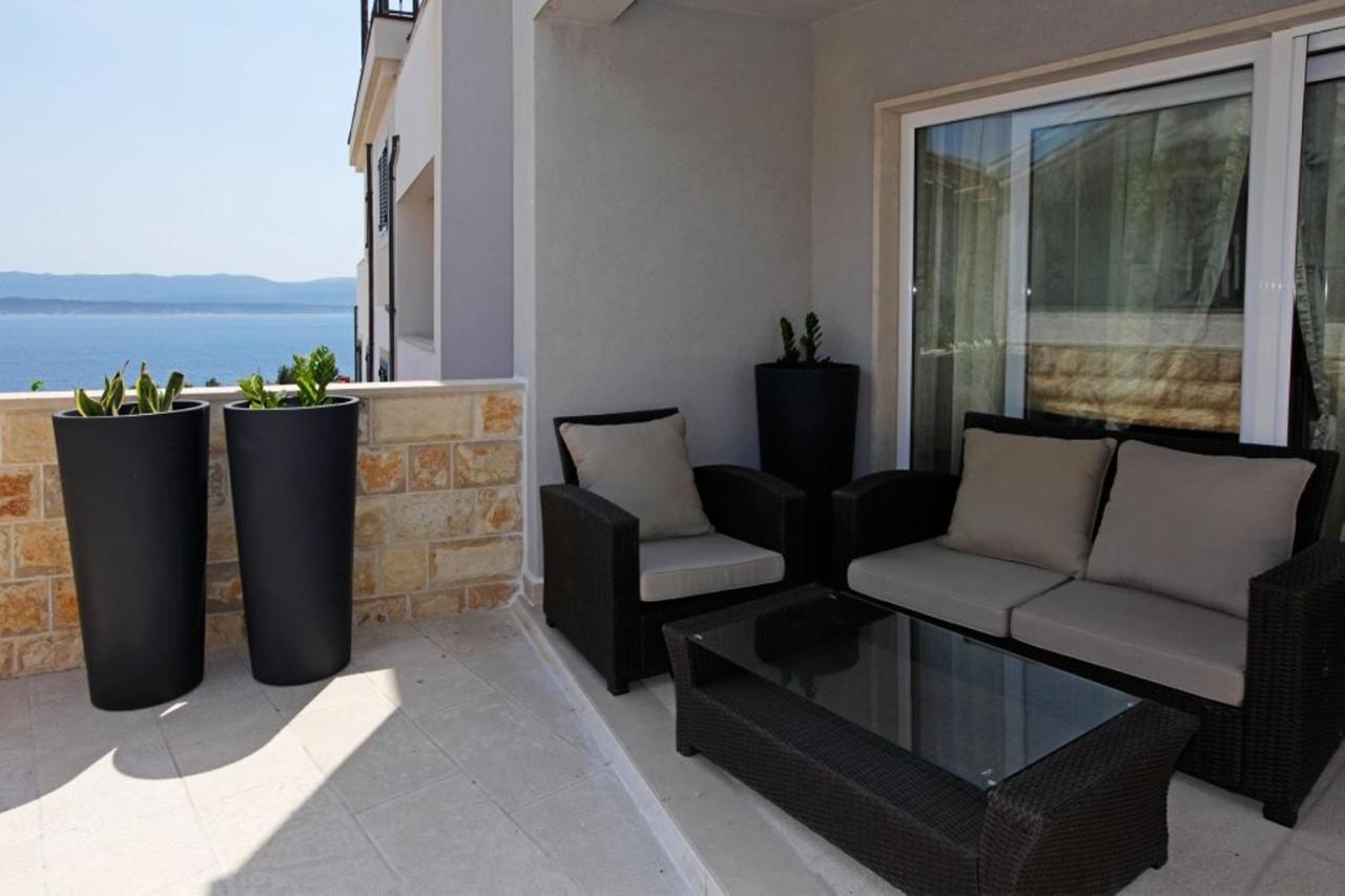 Apartment Bol A6 With Pool From 45 Eur Per Person Exterior photo